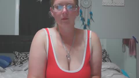 JadeLuv online show from 09-26-25, 01:20