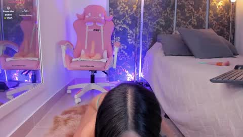 JADE online show from 02-25-25, 06:42