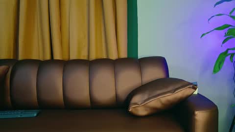 Jaden Feynman online show from 03-06-25, 01:58