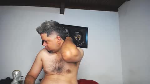 Snapshot of jadestone69 chatting on 10-03-25, 12:13 jadeStone69 online show from 10-03-25, 12:13