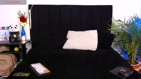 Snapshot of jaiden_thoner chatting on 10-26-25, 04:40 Jaiden online show from 10-26-25, 04:40