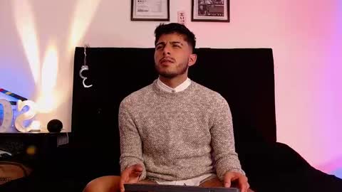 Snapshot of jaiden_thoner chatting on 12-05-25, 04:32 Jaiden online show from 12-05-25, 04:32