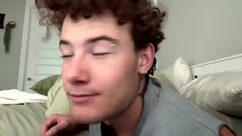 Snapshot of jairettwest chatting on 04-16-26, 01:17 Jairett online show from 04-16-26, 01:17