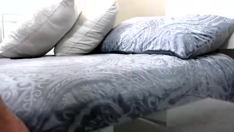 jairojose133 online show from 10-30-25, 04:47