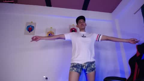 JAISON HALLS online show from 11-07-25, 10:21