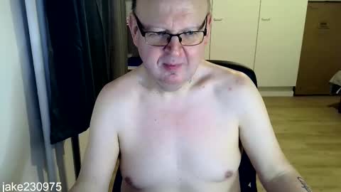 Jake2309 online show from 12-22-25, 08:06