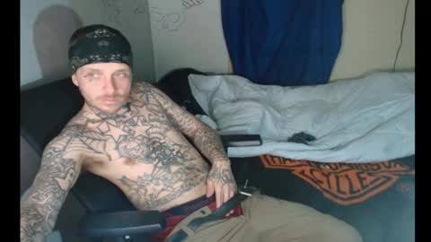 Snapshot of jake265897 chatting on 02-17-26, 04:31 showingitoff online show from 02-17-26, 04:31