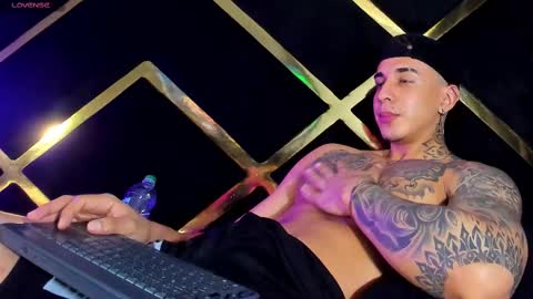 who is allen  follow me on ig and x  jake allen31 online show from 03-12-25, 10:05