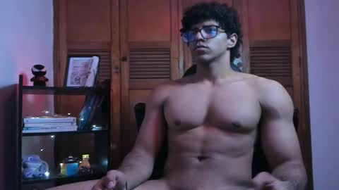 jake_hill1 online show from 09-16-25, 05:52