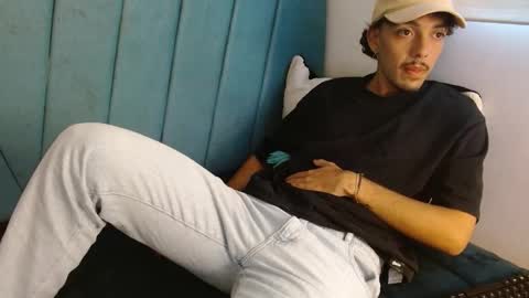 jake_laraxxx online show from 09-08-25, 05:56
