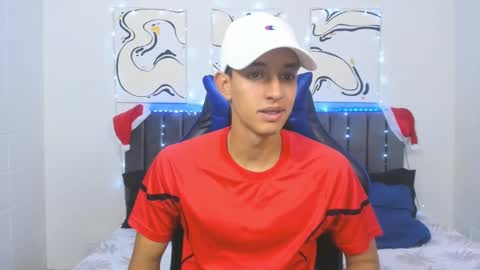 Hi guys im new 3 online show from 12-10-24, 05:22