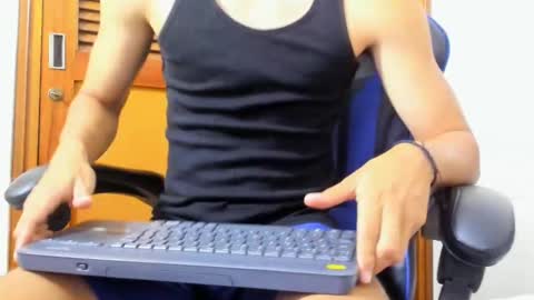Hi guys im new 3 online show from 01-24-25, 12:20