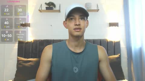 Hi guys im new 3 online show from 09-19-25, 05:35