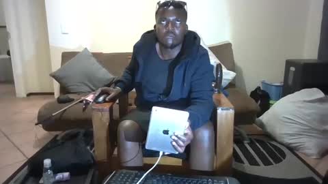 jake_strokes251 online show from 10-05-25, 04:27