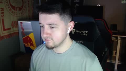 Snapshot of jake_winters chatting on 01-08-25, 01:42 Jake online show from 01-08-25, 01:42