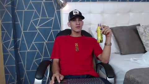 Snapshot of jakemoxleey chatting on 01-11-25, 12:29 jakemoxleey online show from 01-11-25, 12:29