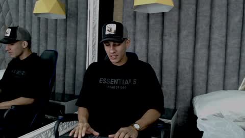 Snapshot of jakemoxleey chatting on 01-15-25, 12:15 jakemoxleey online show from 01-15-25, 12:15