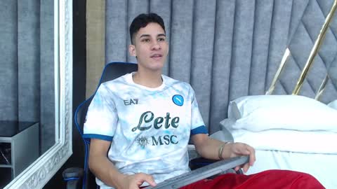 Snapshot of jakemoxleey chatting on 01-30-25, 02:04 jakemoxleey online show from 01-30-25, 02:04