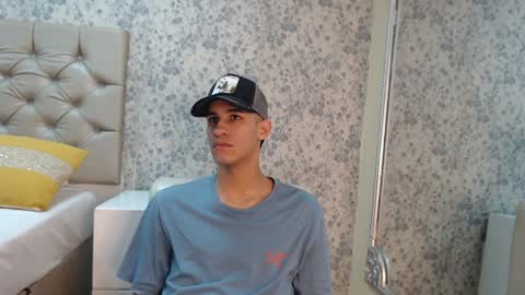 Snapshot of jakemoxleey chatting on 02-07-25, 12:50 jakemoxleey online show from 02-07-25, 12:50