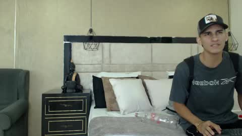 Snapshot of jakemoxleey chatting on 02-23-25, 03:02 jakemoxleey online show from 02-23-25, 03:02