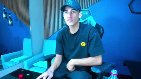 Snapshot of jakemoxleey chatting on 03-01-25, 07:48 jakemoxleey online show from 03-01-25, 07:48