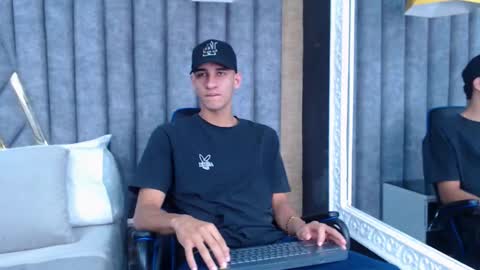Snapshot of jakemoxleey chatting on 03-06-25, 11:58 jakemoxleey online show from 03-06-25, 11:58