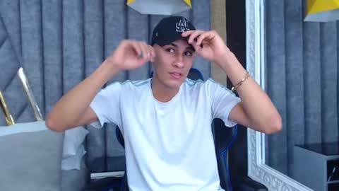 Snapshot of jakemoxleey chatting on 03-10-25, 03:34 jakemoxleey online show from 03-10-25, 03:34