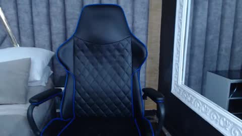 Snapshot of jakemoxleey chatting on 03-10-25, 06:38 jakemoxleey online show from 03-10-25, 06:38