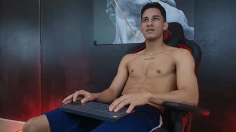 Snapshot of jakemoxley chatting on 10-24-25, 12:45 JakeMoxley online show from 10-24-25, 12:45