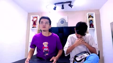 James y Kenet online show from 02-11-26, 01:05