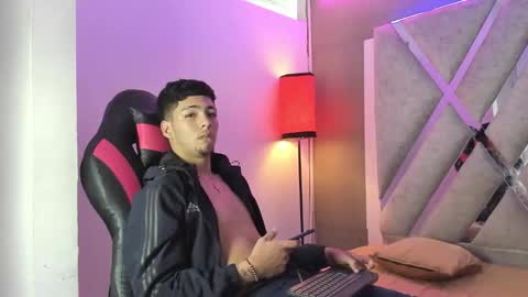 James Hill online show from 11-07-25, 03:50