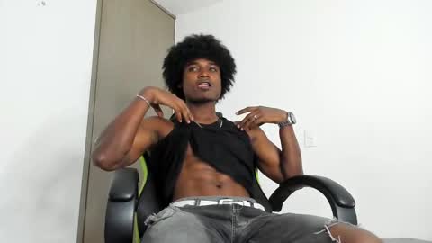 james_makony_1 online show from 12-17-24, 11:39