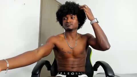 james_makony_1 online show from 12-19-24, 10:56