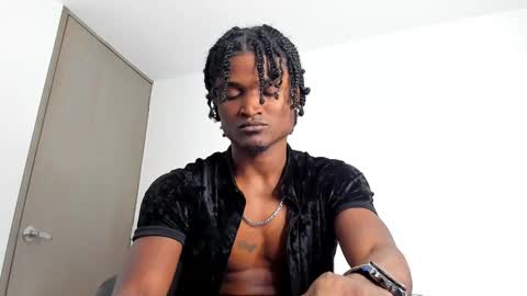 james_makony_1 online show from 01-07-25, 03:14