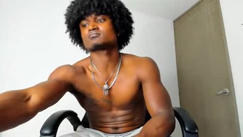 james_makony_1 online show from 02-05-25, 07:18