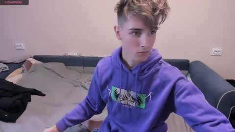 James online show from 03-11-25, 09:26