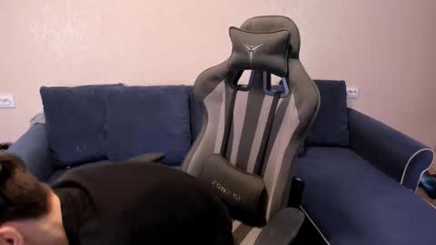 James online show from 10-15-25, 07:14