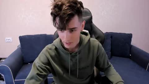 James online show from 10-24-25, 06:37