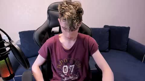 James online show from 11-07-25, 08:31