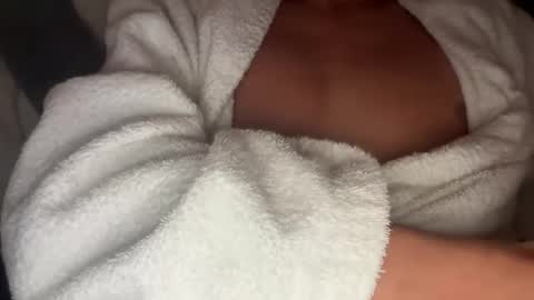 jamesdean0101 online show from 12-17-25, 02:34