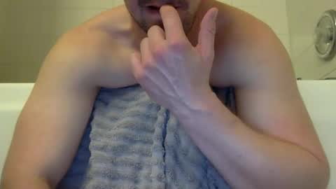 Snapshot of jamesnewtron chatting on 01-09-25, 04:41 jamesnewtron online show from 01-09-25, 04:41