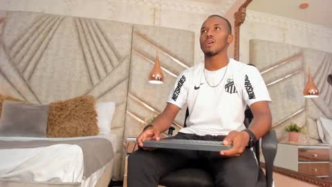 James  online show from 01-09-25, 03:23