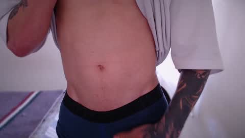 Snapshot of jamesss____ chatting on 01-18-25, 03:16 jamesss____ online show from 01-18-25, 03:16