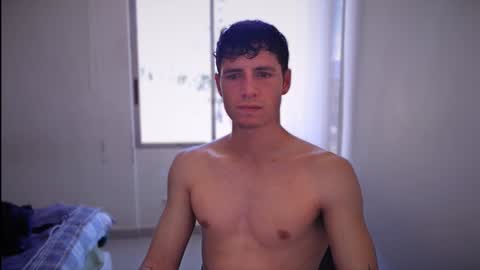 Snapshot of jamesss____ chatting on 01-19-25, 04:57 jamesss____ online show from 01-19-25, 04:57