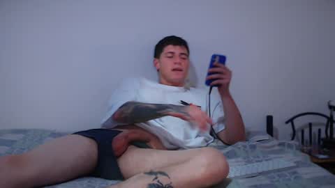 Snapshot of jamesss____ chatting on 02-06-25, 03:41 jamesss____ online show from 02-06-25, 03:41