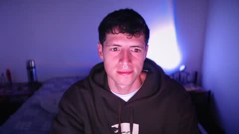 Snapshot of jamesss____ chatting on 02-09-25, 03:32 jamesss____ online show from 02-09-25, 03:32