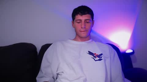 Snapshot of jamesss____ chatting on 02-26-25, 09:48 jamesss____ online show from 02-26-25, 09:48