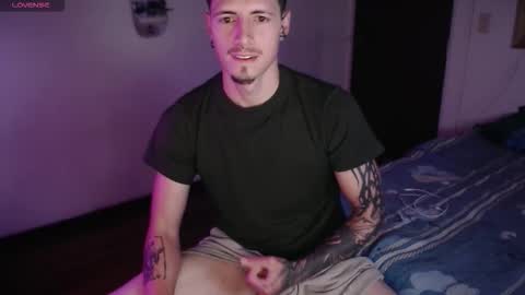 jamesss____ online show from 11-20-25, 06:51