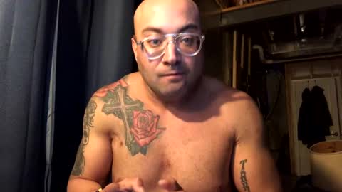 Snapshot of jamie19905 chatting on 12-28-24, 01:38 jamie19905 online show from 12-28-24, 01:38