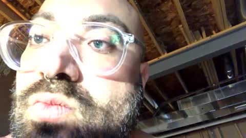 Snapshot of jamie19905 chatting on 02-21-25, 07:56 jamie19905 online show from 02-21-25, 07:56